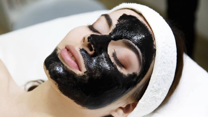 Carbon Facial Treatment