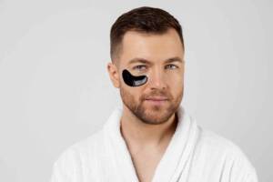 Man using Dark Circles treatment