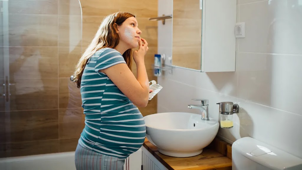 Managing Skin Issues During Pregnancy: Essential Tips