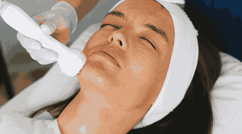 Anti-Aging Skincare Routine: Dermatologist-Approved Tips for Every Age