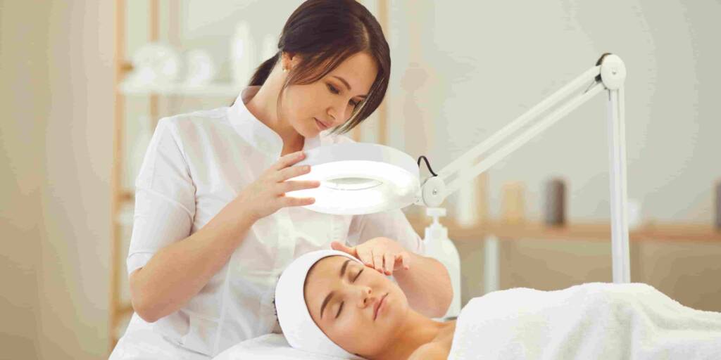 Building Skincare for Sensitive or Reactive Skin: A Professional’s Approach
